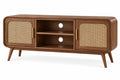 Mueble bajo para televisión con detalles de entramado y estantes, marrón
