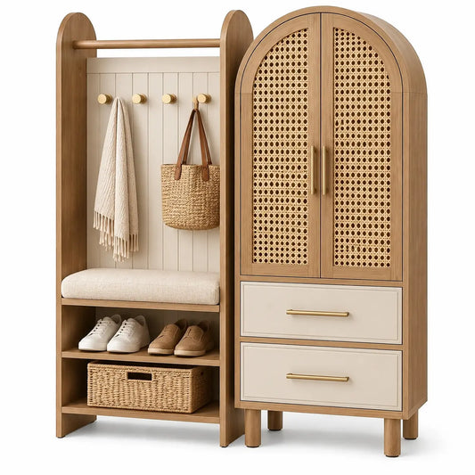 Mueble de recibidor con detalles de entramado y estantes, marrón y blanco